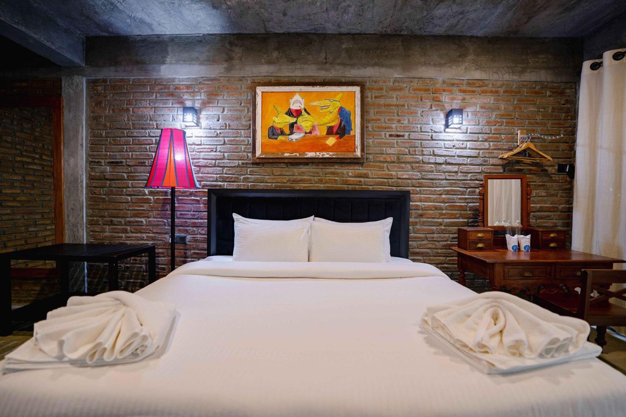 Aayu Hanthana Boutique Hotel Канди Экстерьер фото
