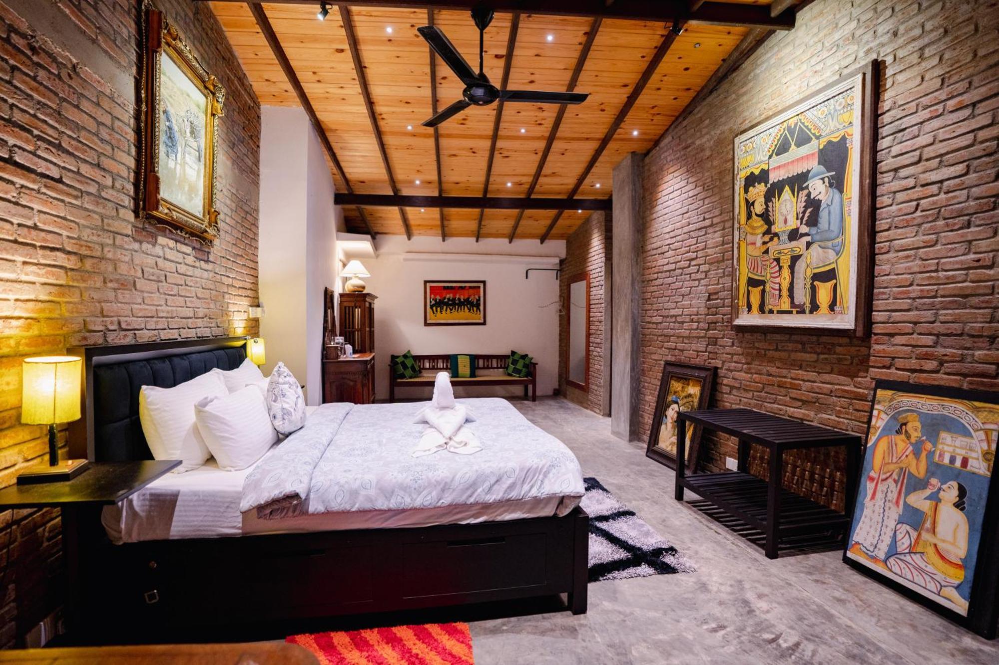 Aayu Hanthana Boutique Hotel Канди Экстерьер фото