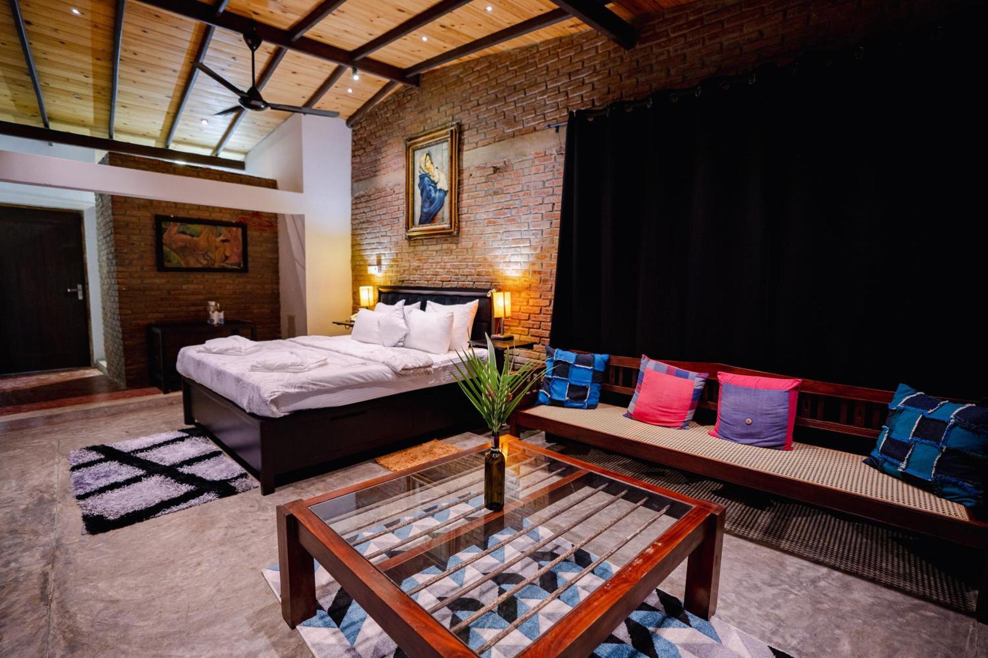 Aayu Hanthana Boutique Hotel Канди Экстерьер фото