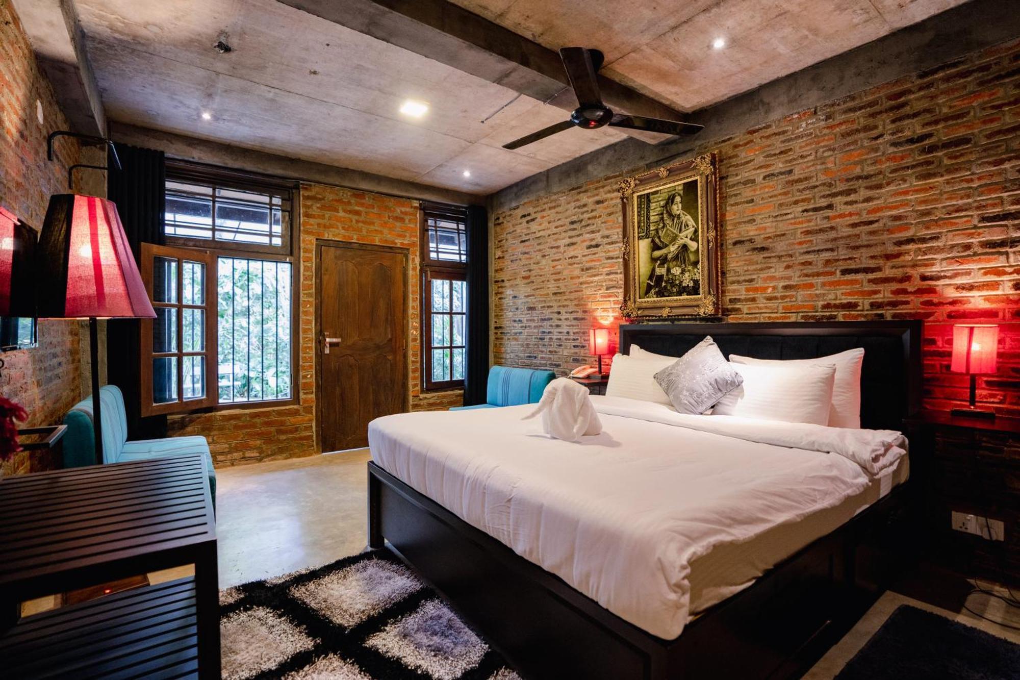 Aayu Hanthana Boutique Hotel Канди Экстерьер фото